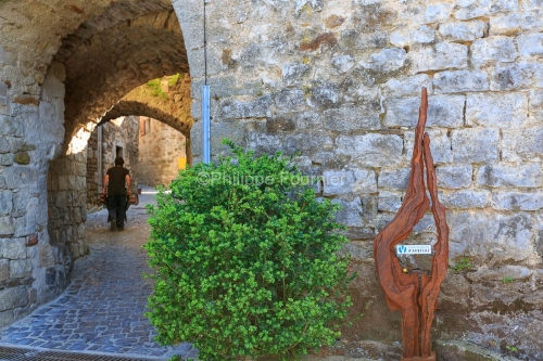 IMG_1904313_Ardeche (07)  naves village de caractere ruelle jacq