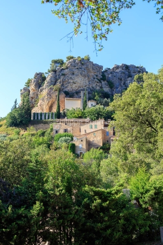 IMG_1907092781_Vaucluse (84)  La Roque Alric Pays des Dentelles