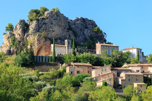 IMG_1907092787_Vaucluse (84)  La Roque Alric Pays des Dentelles