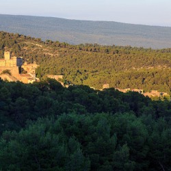 IMG_1907072388_Vaucluse (84)  Le Barroux Pays des Dentelles de M