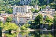 IMG_16064215_Ardèche (07)  vogüé plus beaux villages de franc