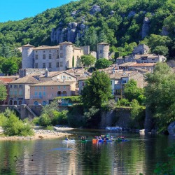 IMG_16064644_Ardèche (07)  vogüé plus beaux villages de franc