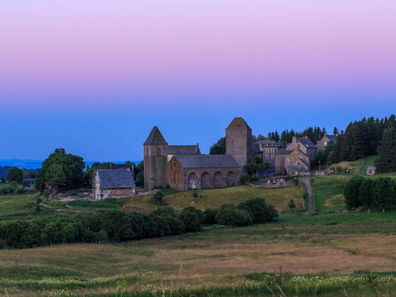 IMG_19076579_AVEYRON (12) SAINT CHéLY D'AUBRAC DOMERIE D'AUBRAC CRéPUSCULE_