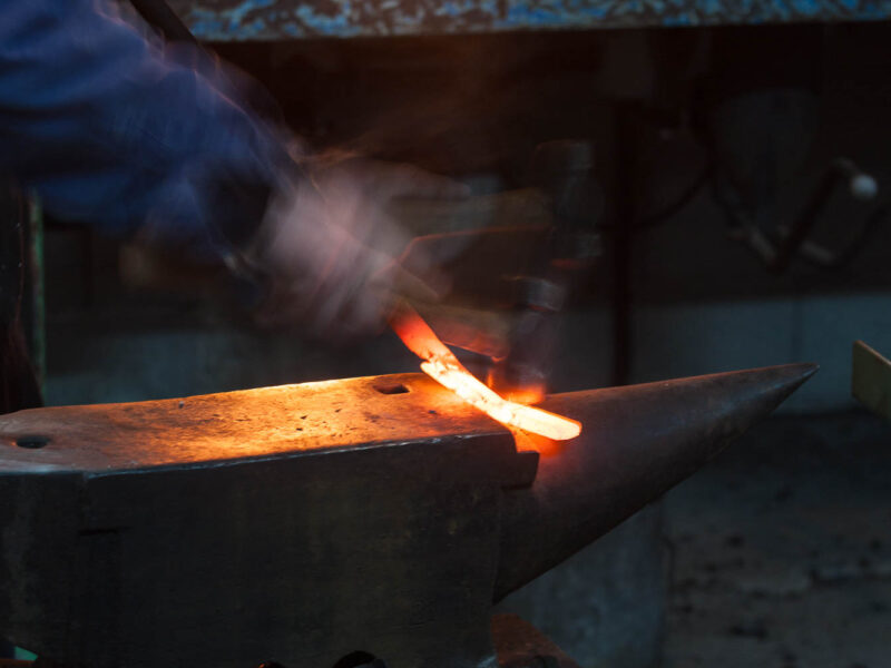 IMG_44718_HENRI VIALLON ATELIER FORGE LAME DAMAS THIERS PUY DE DOME 63