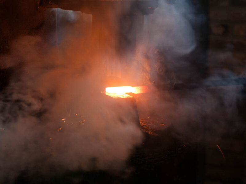 IMG_44730_HENRI VIALLON ATELIER FORGE LAME DAMAS THIERS PUY DE DOME 63