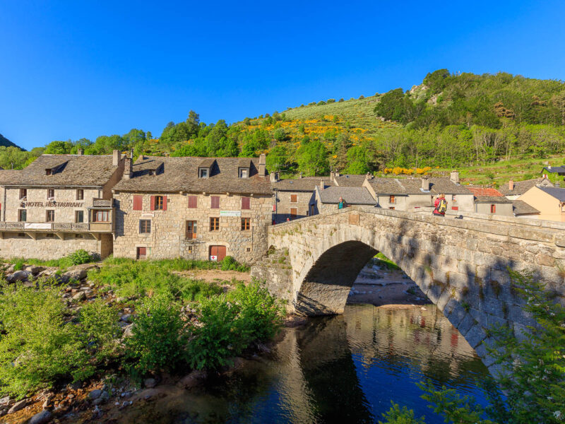 IMG_19066765_LOZèRE (48) PONT DE MONTVERT SUD MONT LOZèRE PARC NATIONAL DES CéVENNES LE VILLAGE, CHEMIN DE STEVENSON LE PONT SUR LE TARN_