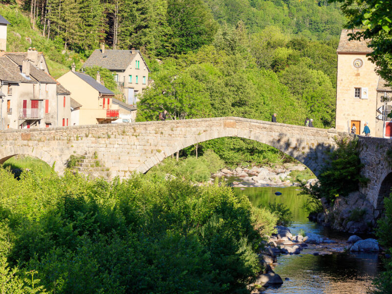 IMG_19066774_LOZèRE (48) PONT DE MONTVERT SUD MONT LOZèRE PARC NATIONAL DES CéVENNES LE VILLAGE, CHEMIN DE STEVENSON LE PONT SUR LE TARN, LE BEFFROI_