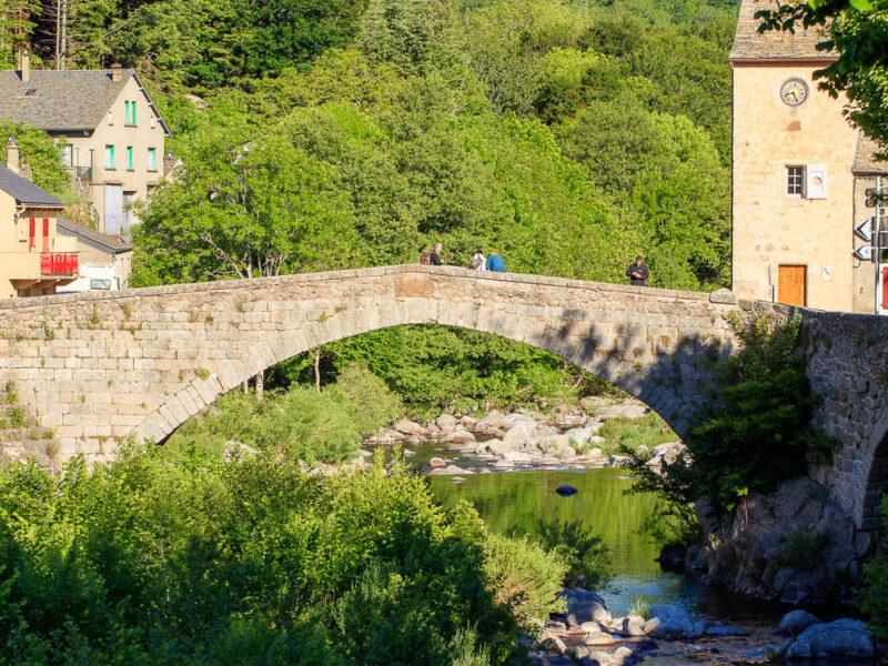 IMG_19066779_LOZèRE (48) PONT DE MONTVERT SUD MONT LOZèRE PARC NATIONAL DES CéVENNES LE VILLAGE, CHEMIN DE STEVENSON LE PONT SUR LE TARN, LE BEFFROI_